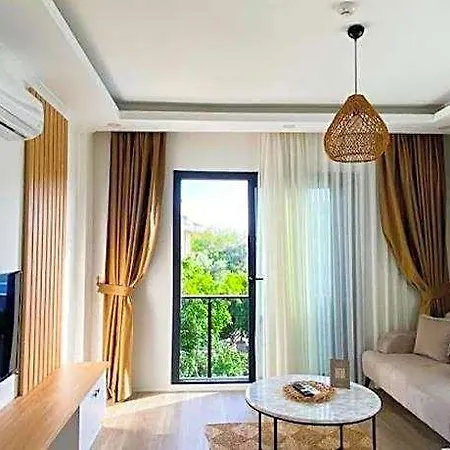 Hotel Marla Cedit